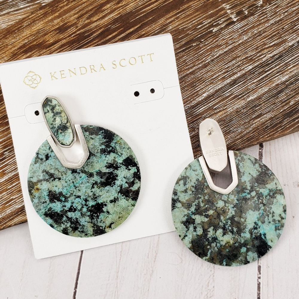 Kendra Scott Didi Earrings - Picture 5 of 7